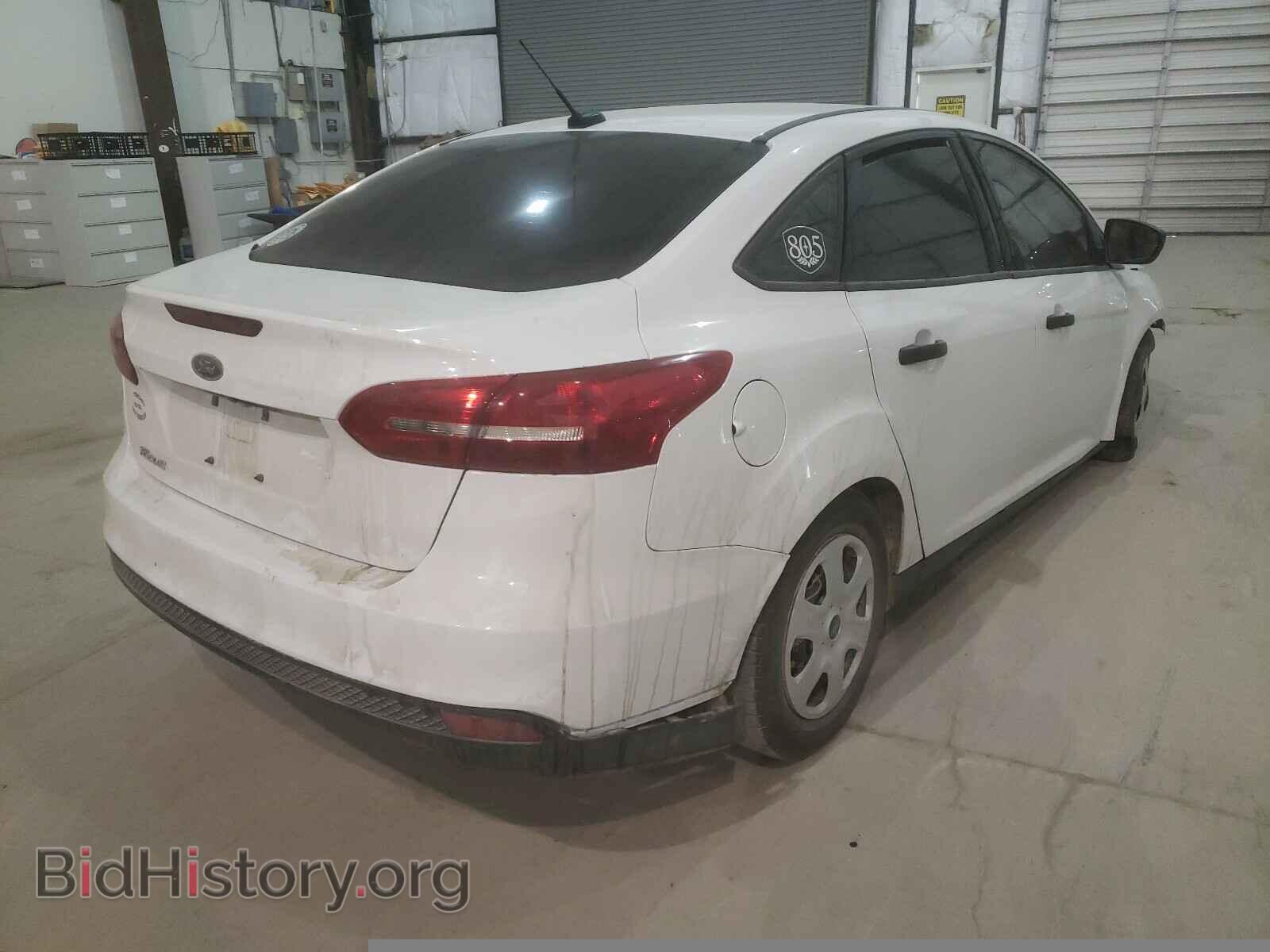 2016 FORD FOCUS - VIN: 1FADP3E26GL230438 - Photo 4