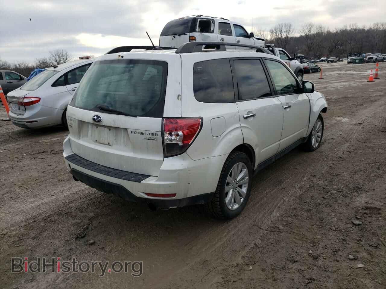 2013 SUBARU FORESTER - VIN: JF2SHAEC2DH426887 - Фото 4