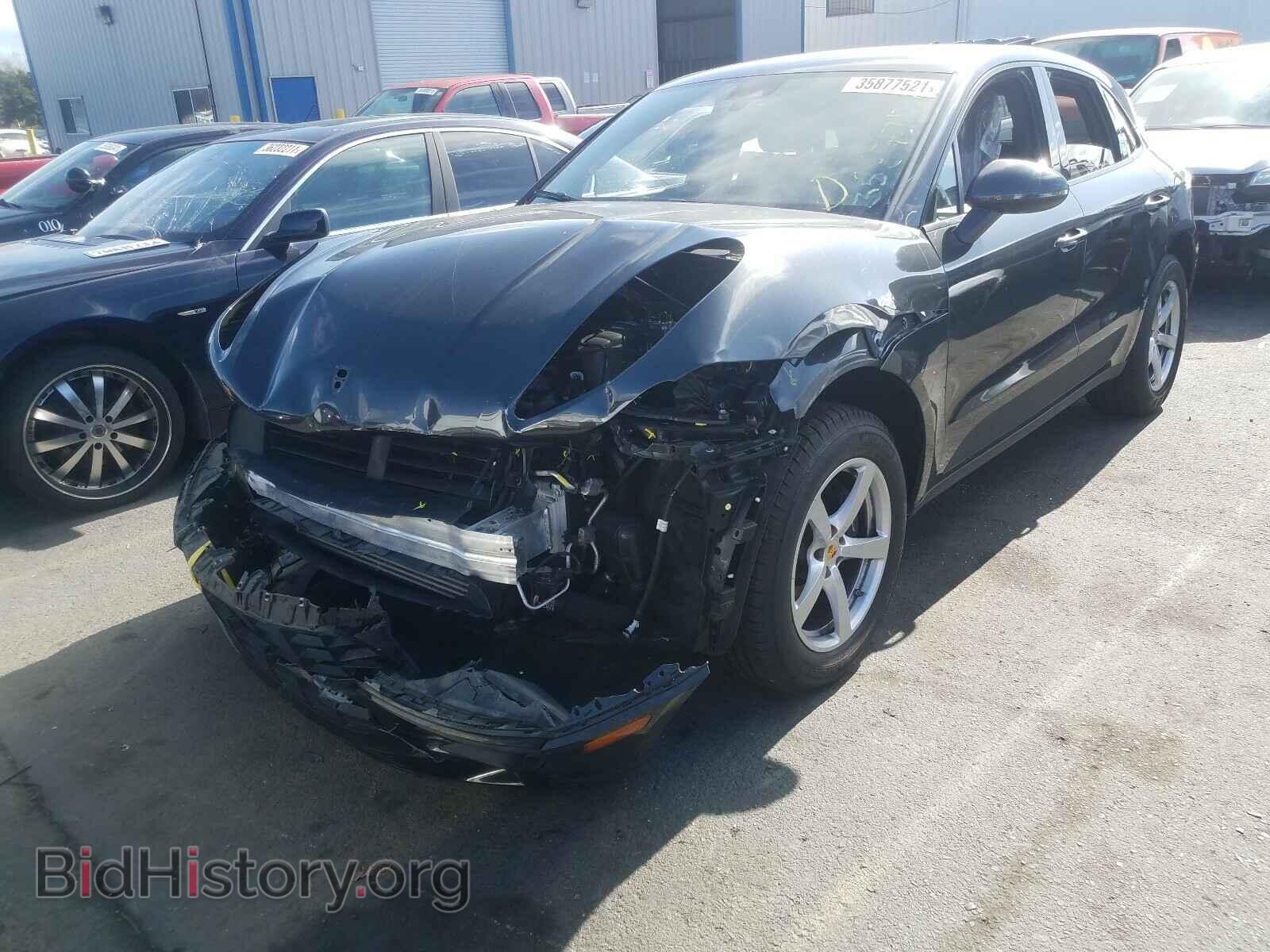 2017 PORSCHE MACAN - VIN: WP1AA2A53HLB04837 - Photo 2