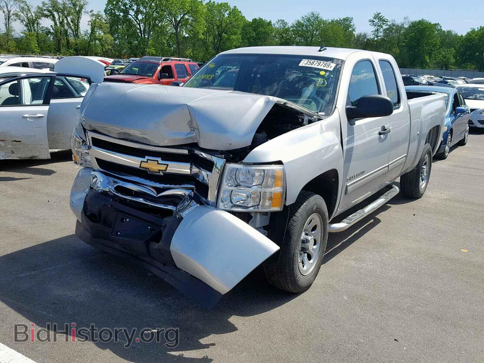 2011 CHEVROLET SILVERADO - VIN: 1GCRCREA2BZ214183 - Photo 2