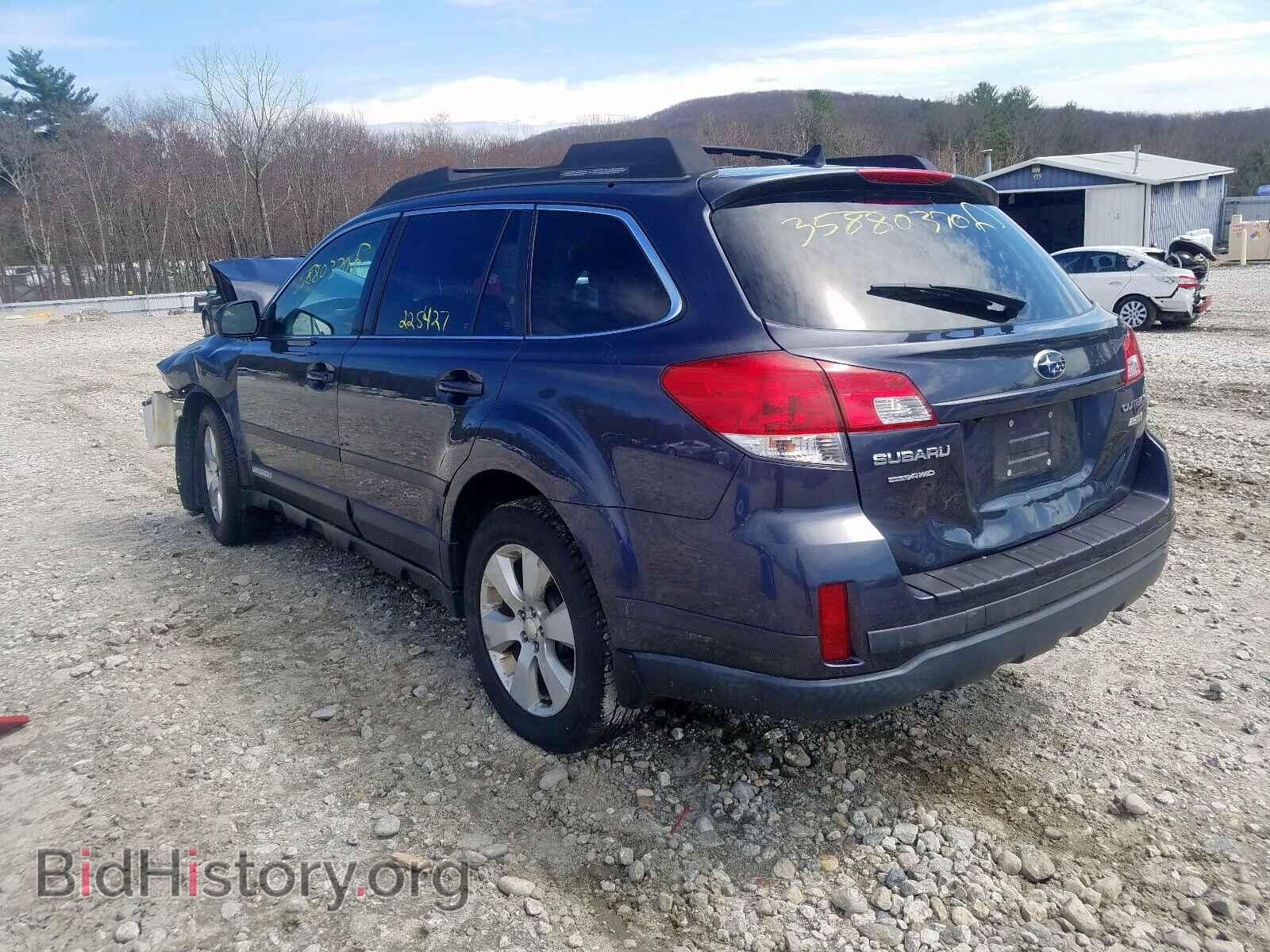 2011 SUBARU OUTBACK - VIN: 4S4BRBKC8B3377240 - Photo 3