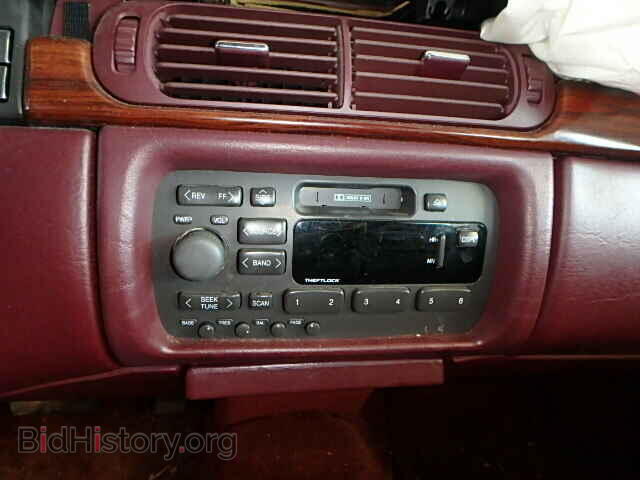 1998 CADILLAC DEVILLE - VIN: 1G6KD54Y8WU745545 - Photo 9