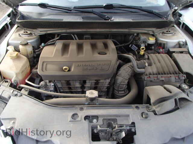 2010 CHRYSLER SEBRING - VIN: 1C3CC4FB3AN220083 - Фото 7