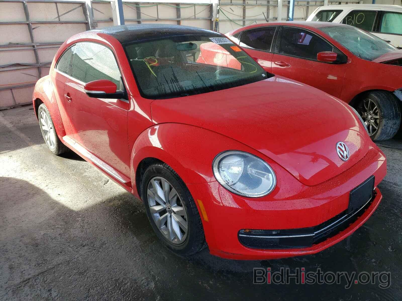 Photo 3VWJL7AT5DM680605 - VOLKSWAGEN BEETLE 2013