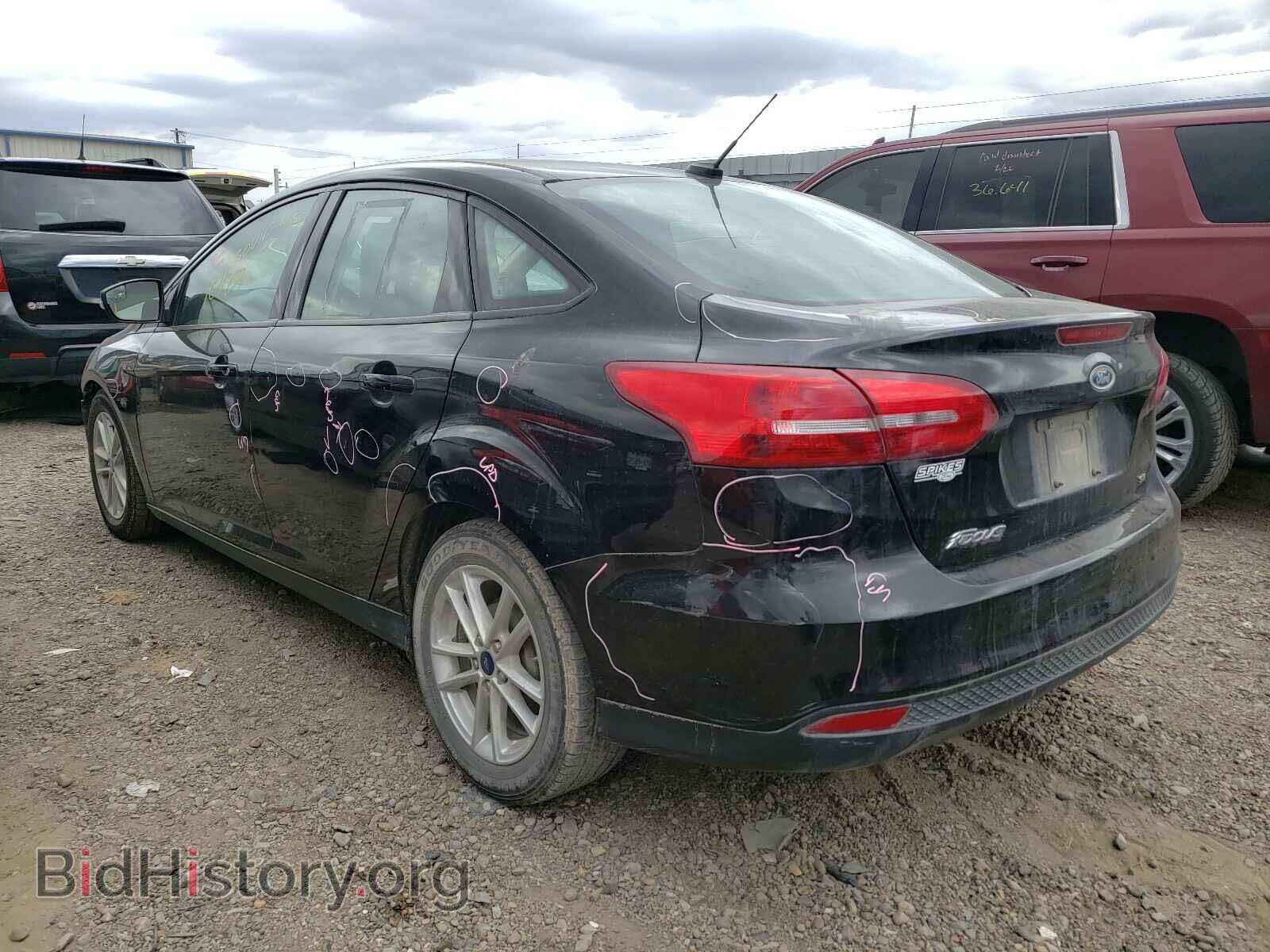 2017 FORD FOCUS - VIN: 1FADP3F2XHL219460 - Фото 3
