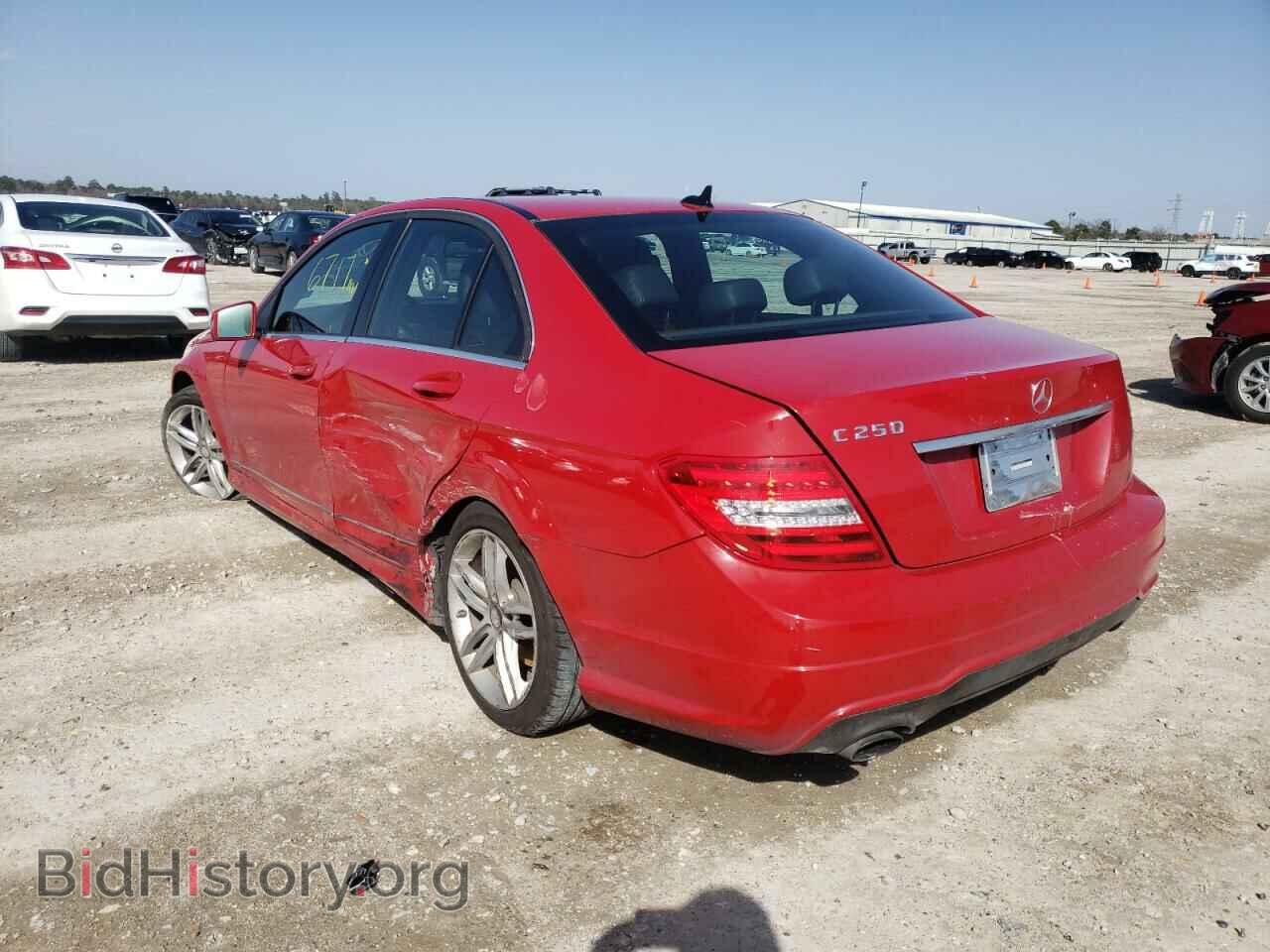 2014 MERCEDES-BENZ C-CLASS - VIN: WDDGF4HB4EG252929 - Фото 3