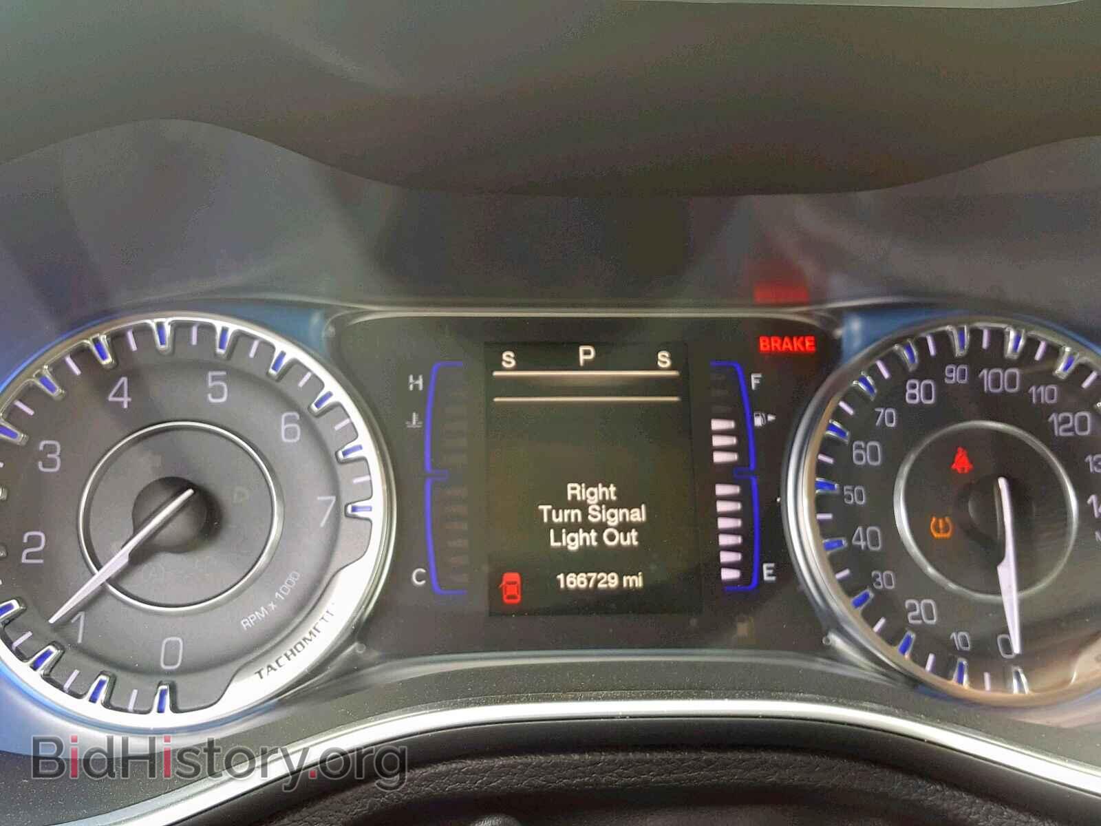 2016 CHRYSLER 200 - VIN: 1C3CCCAB9GN112478 - Photo 8