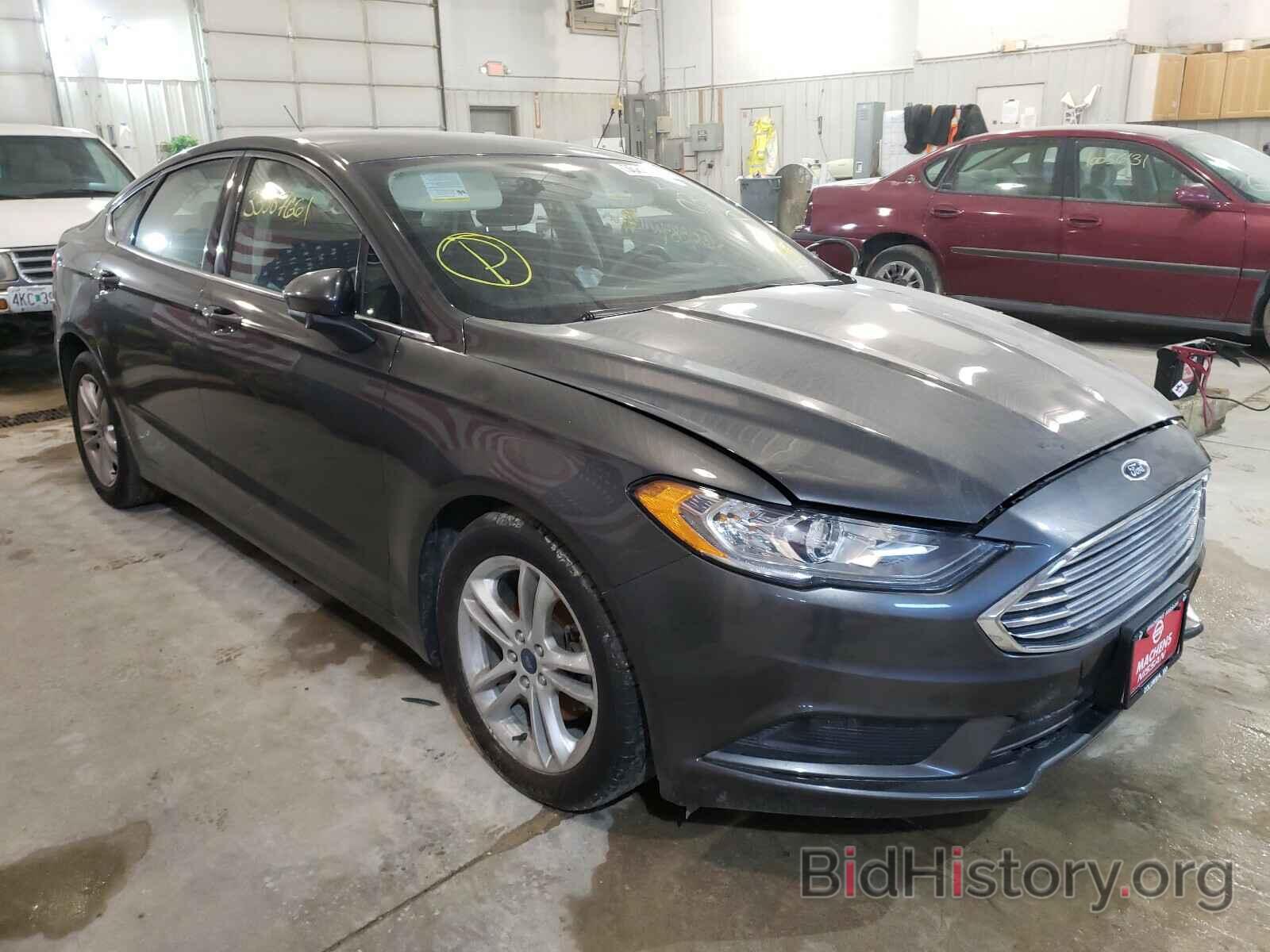 Photo 3FA6P0H73JR250136 - FORD FUSION 2018