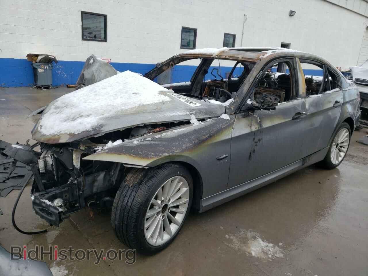 Photo WBAPL3C59AA408374 - BMW 3 SERIES 2010