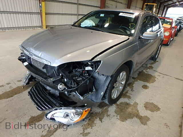 2013 CHRYSLER 200 - VIN: 1C3CCBBB1DN672208 - Фото 2