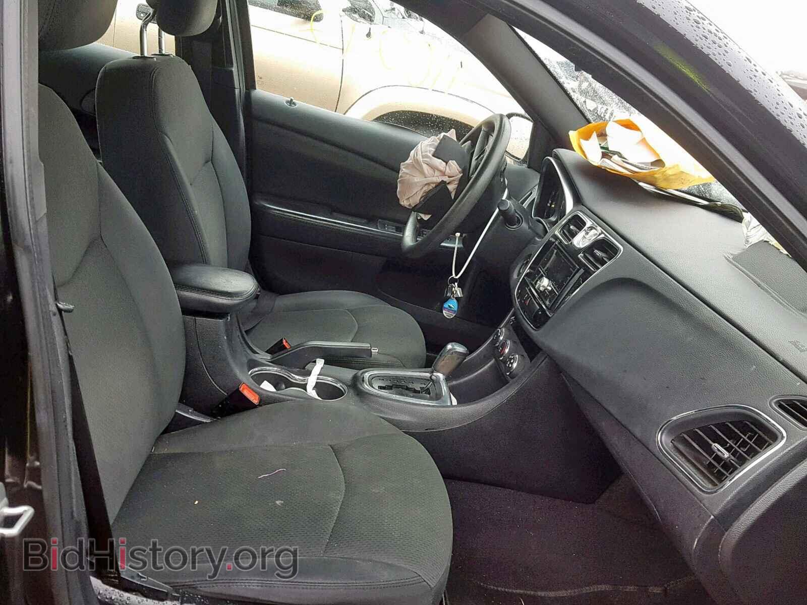 2012 CHRYSLER 200 - VIN: 1C3CCBAB1CN138559 - Фото 5