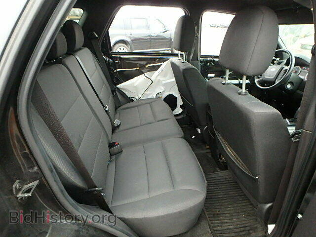 2011 FORD ESCAPE - VIN: 1FMCU0D76BKB23264 - Photo 6
