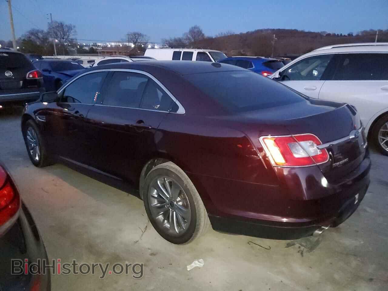 2011 FORD TAURUS - VIN: 1FAHP2FW5BG133049 - Фото 2