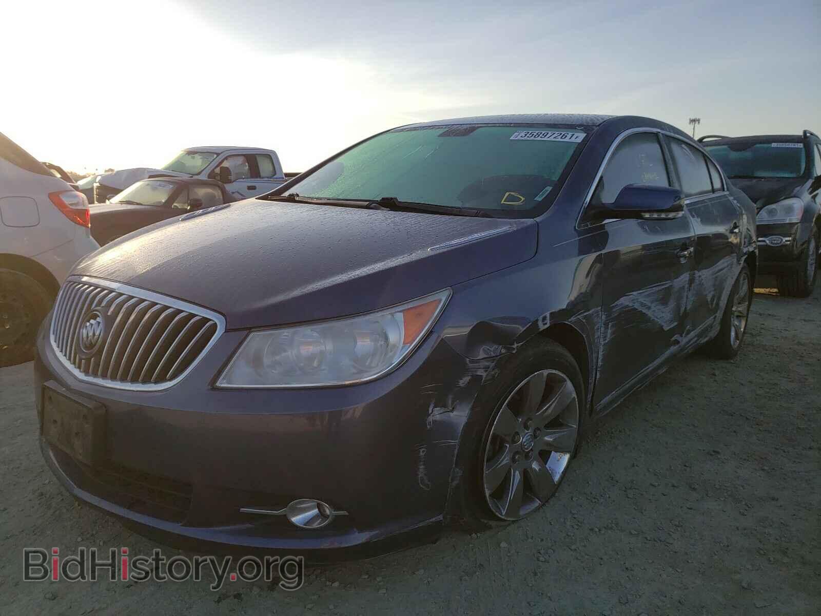 2013 BUICK LACROSSE - VIN: 1G4GC5E33DF247419 - Фото 2
