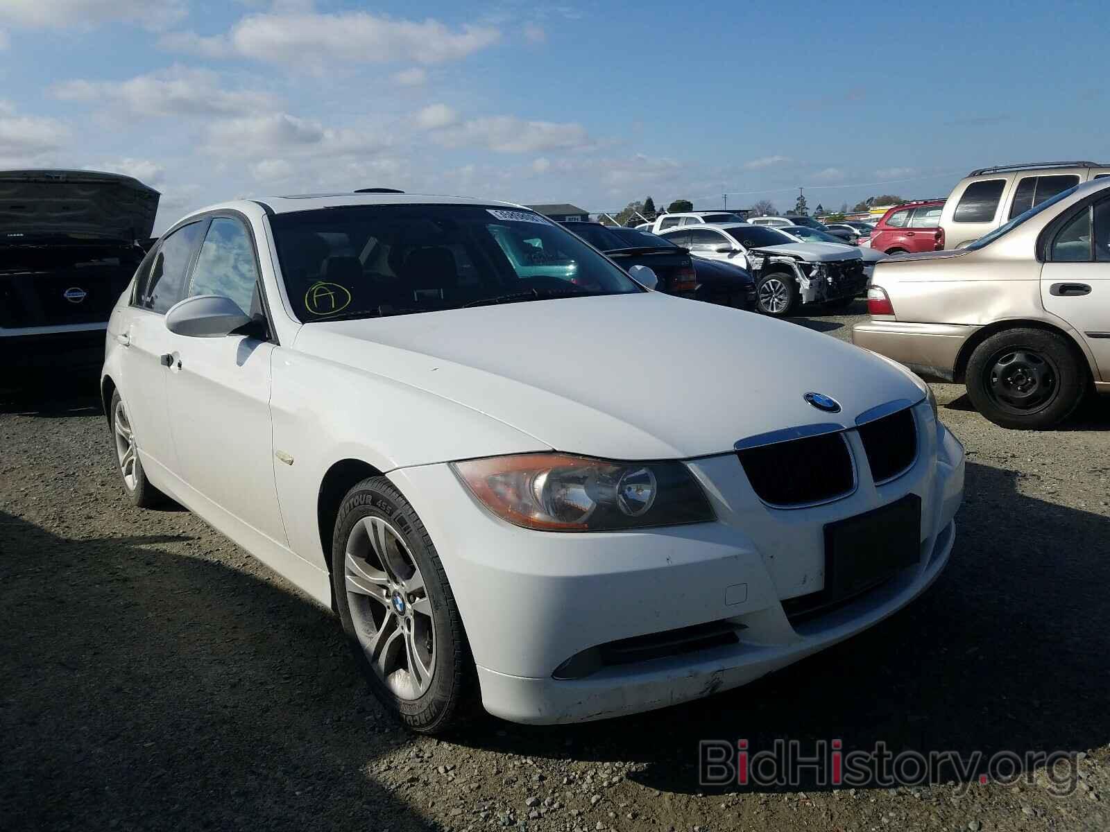 Photo WBAVA37598NL55105 - BMW 3 SERIES 2008