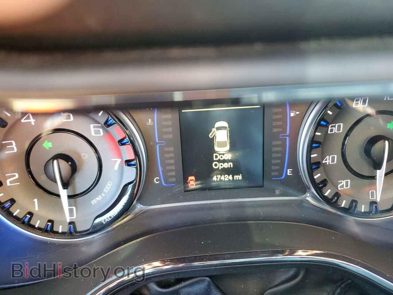 2016 CHRYSLER 200 - VIN: 1C3CCCBB0GN172972 - Фото 9