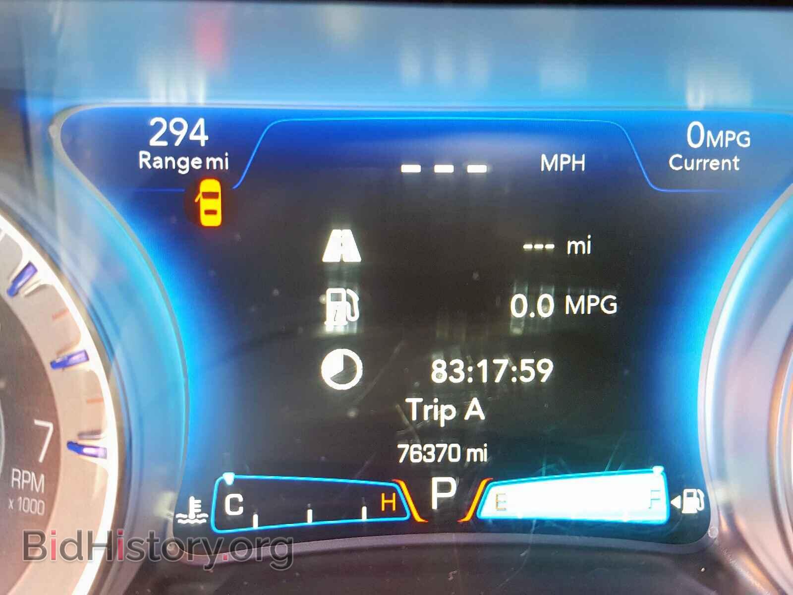 2016 CHRYSLER 300 - VIN: 2C3CCAEG6GH294739 - Фото 8