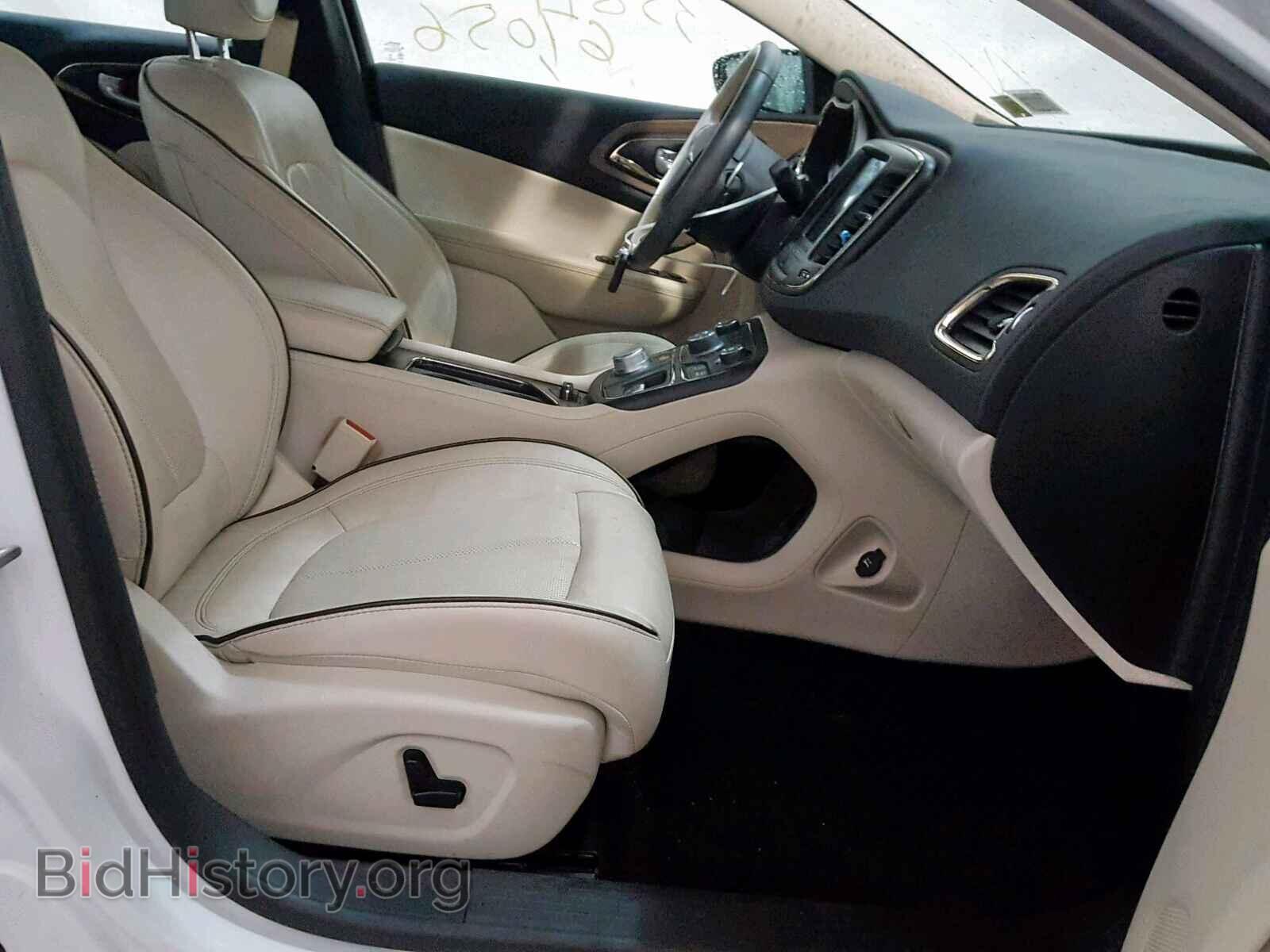 2016 CHRYSLER 200 - VIN: 1C3CCCEG3GN100607 - Photo 5