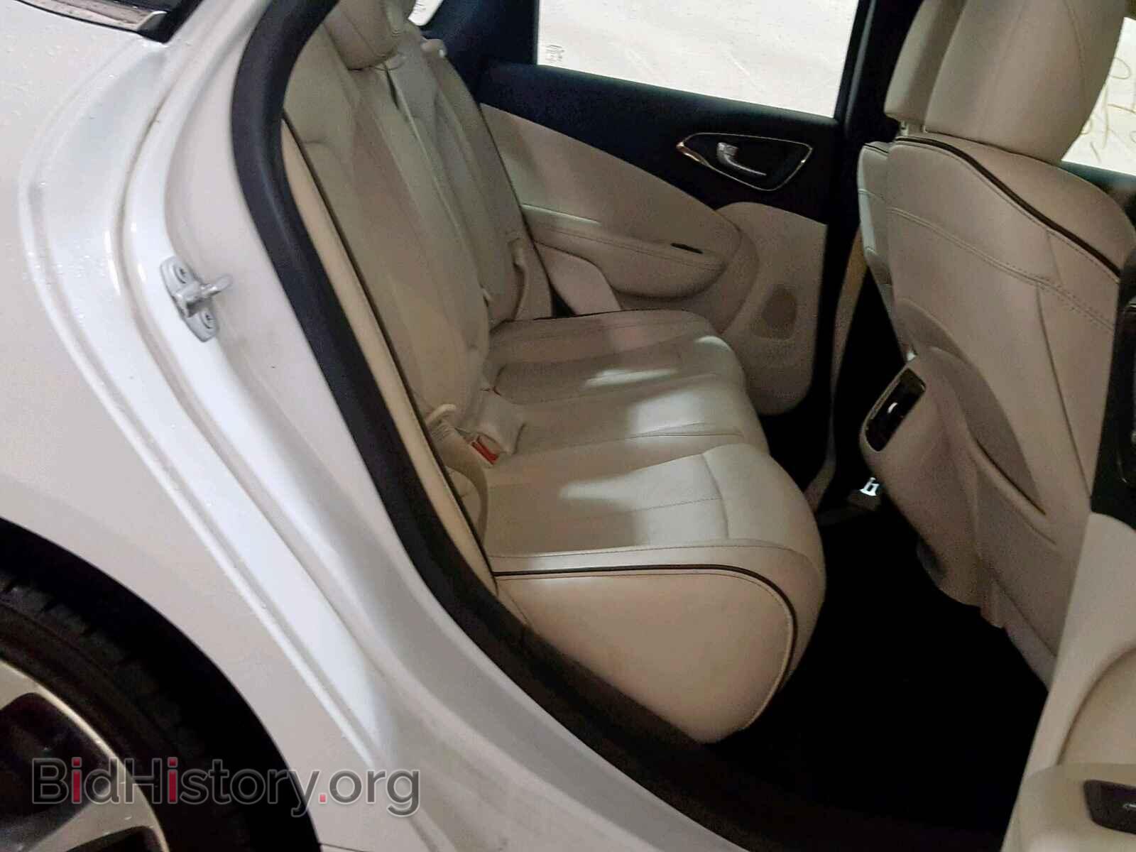 2016 CHRYSLER 200 - VIN: 1C3CCCEG3GN100607 - Photo 6