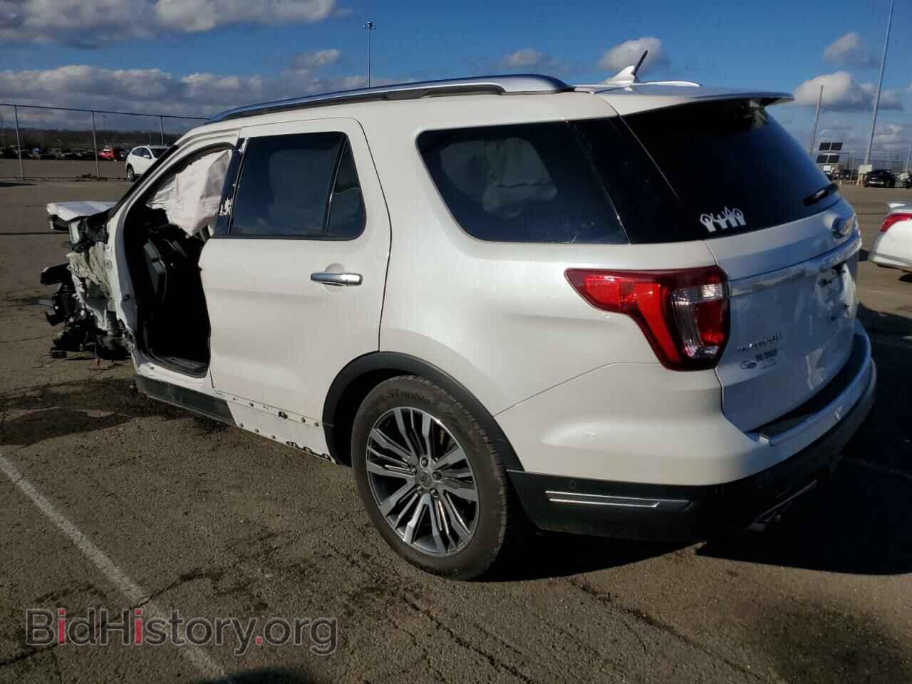 2019 FORD EXPLORER - VIN: 1FM5K8HT2KGA70554 - Photo 2