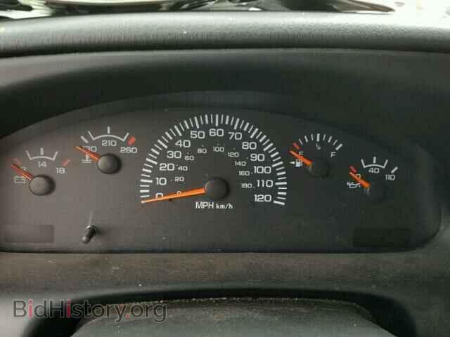 2002 Dodge RAM VAN (VIN 2B7HB11Y52K130235) — photo 8 of 10