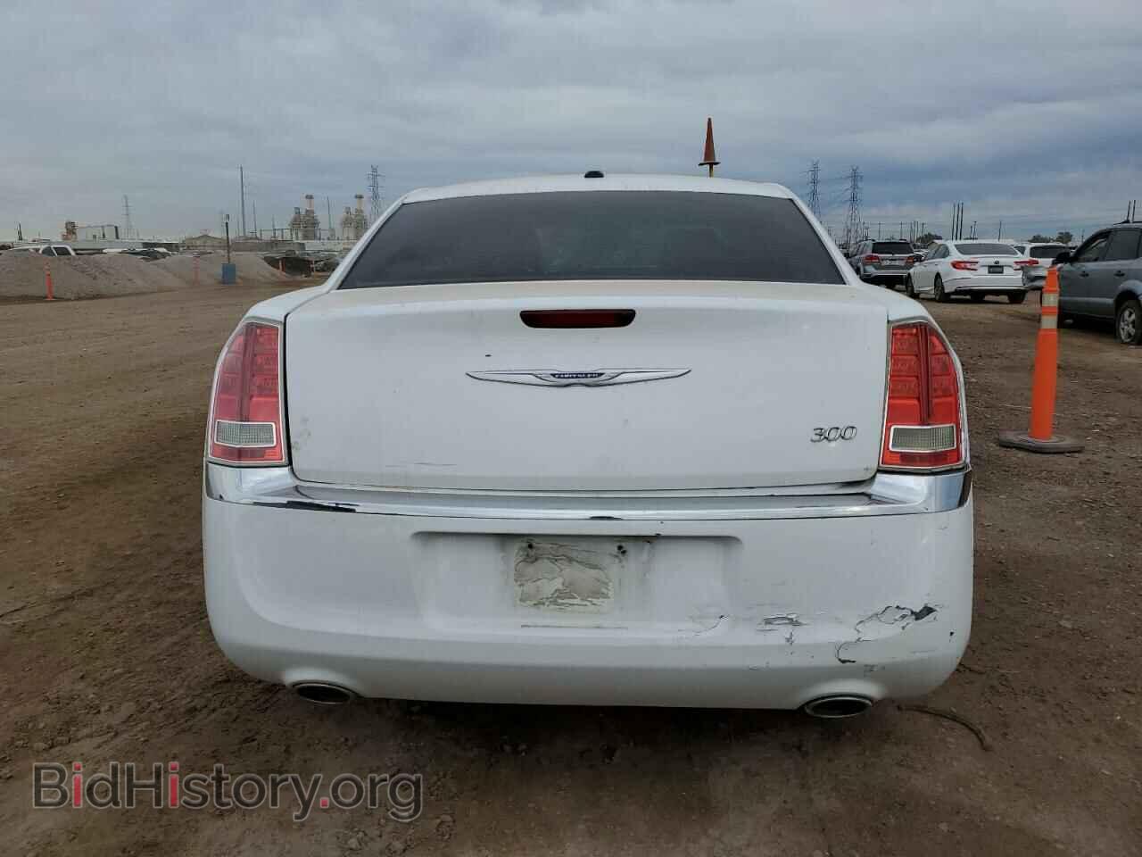 2013 CHRYSLER 300 - VIN: 2C3CCAAG2DH569203 - Фото 6