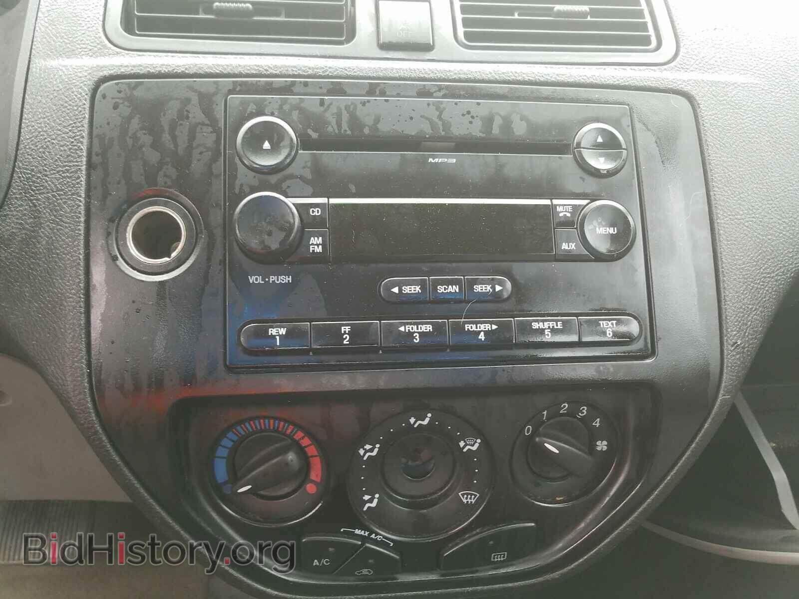 2007 FORD FOCUS - VIN: 1FAFP34N47W186006 - Фото 9
