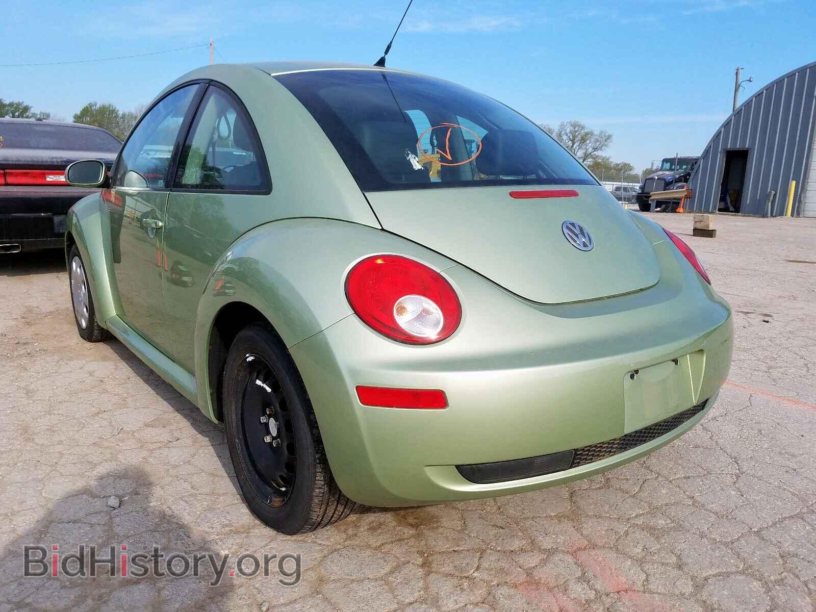 2010 VOLKSWAGEN BEETLE - VIN: 3VWPG3AG7AM010804 - Фото 3