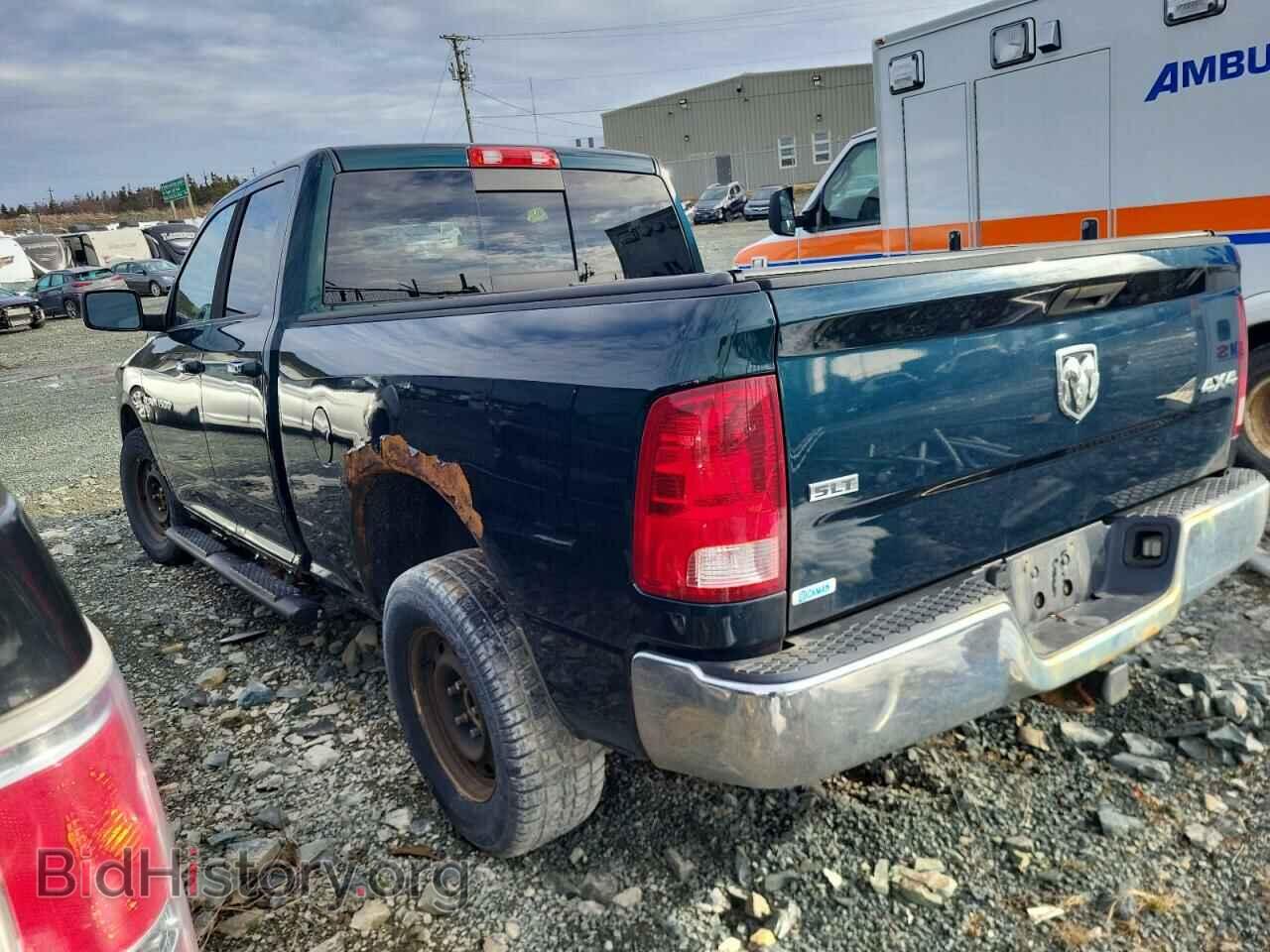 2011 DODGE RAM 1500 - VIN: 1D7RV1GT7BS647815 - Фото 2