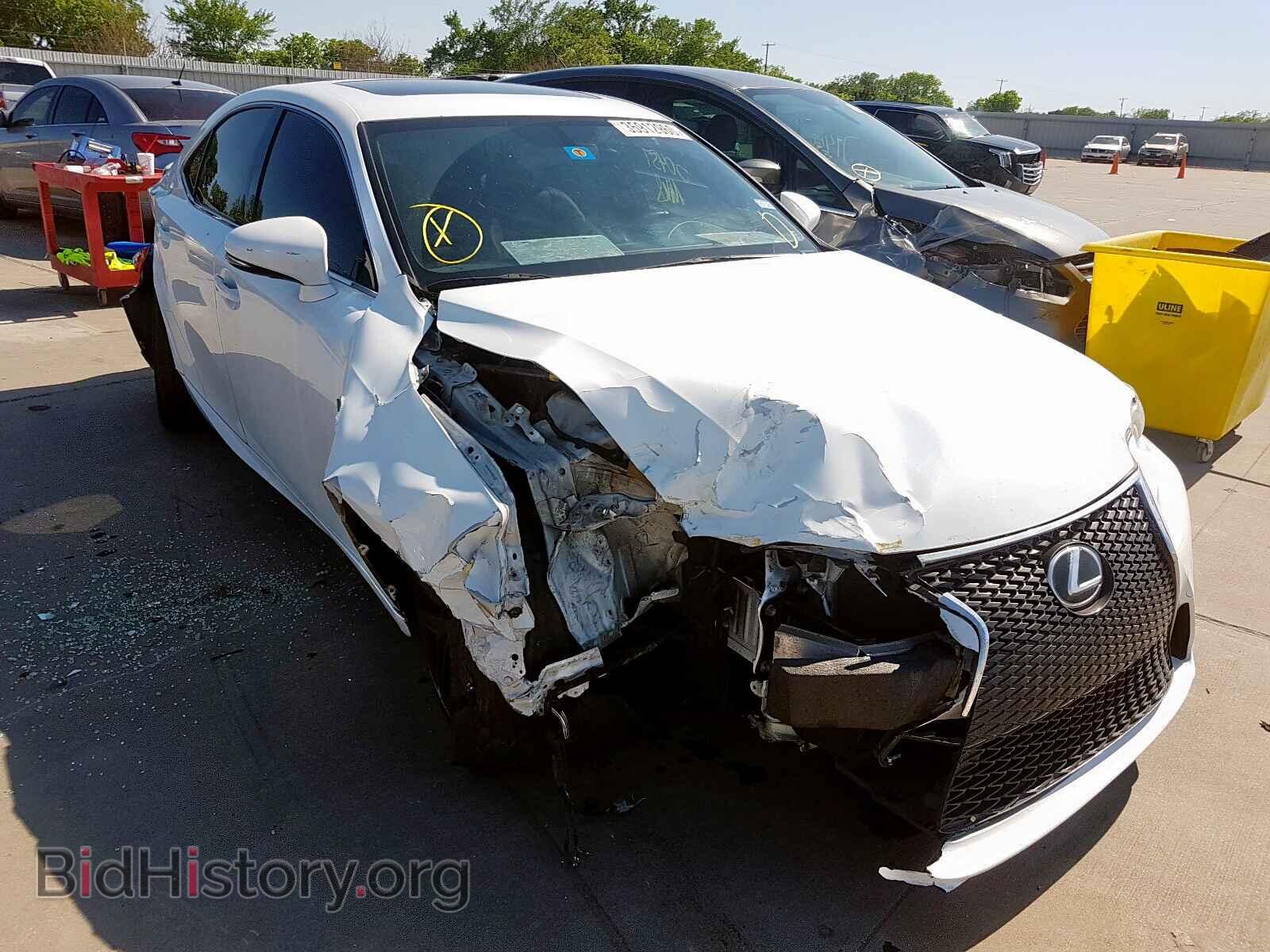 Photo JTHBE1D24F5016918 - LEXUS IS 2015