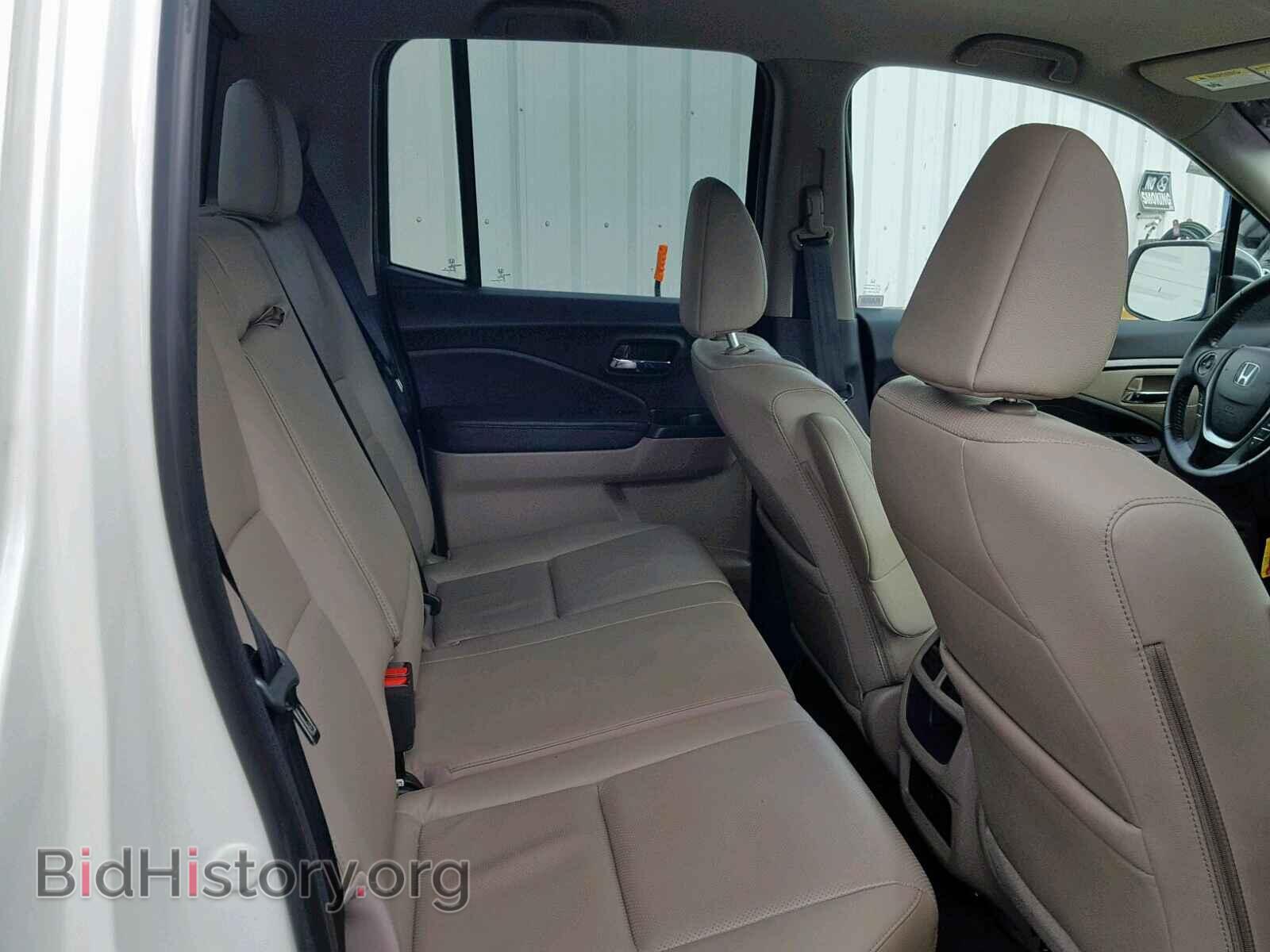 2017 HONDA RIDGELINE - VIN: 5FPYK2F58HB002823 - Фото 6