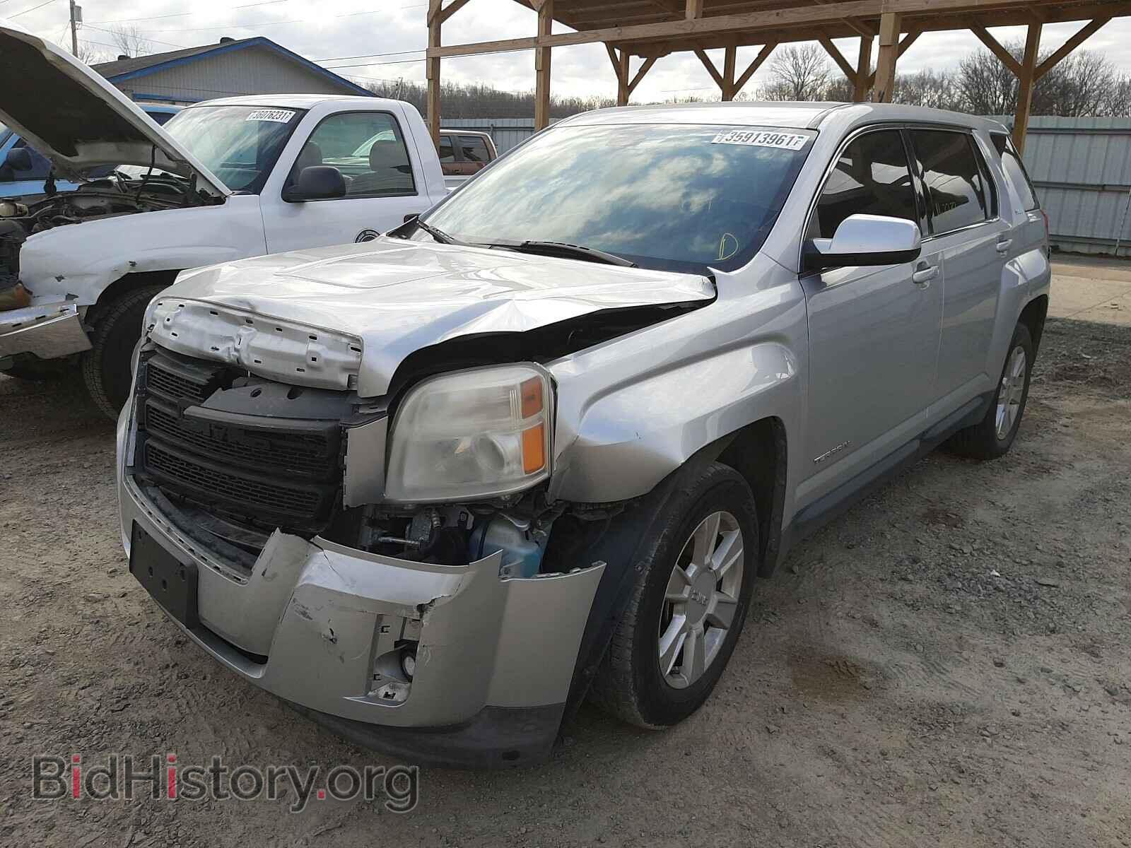 2011 GMC TERRAIN - VIN: 2CTALMECXB6245893 - Photo 2