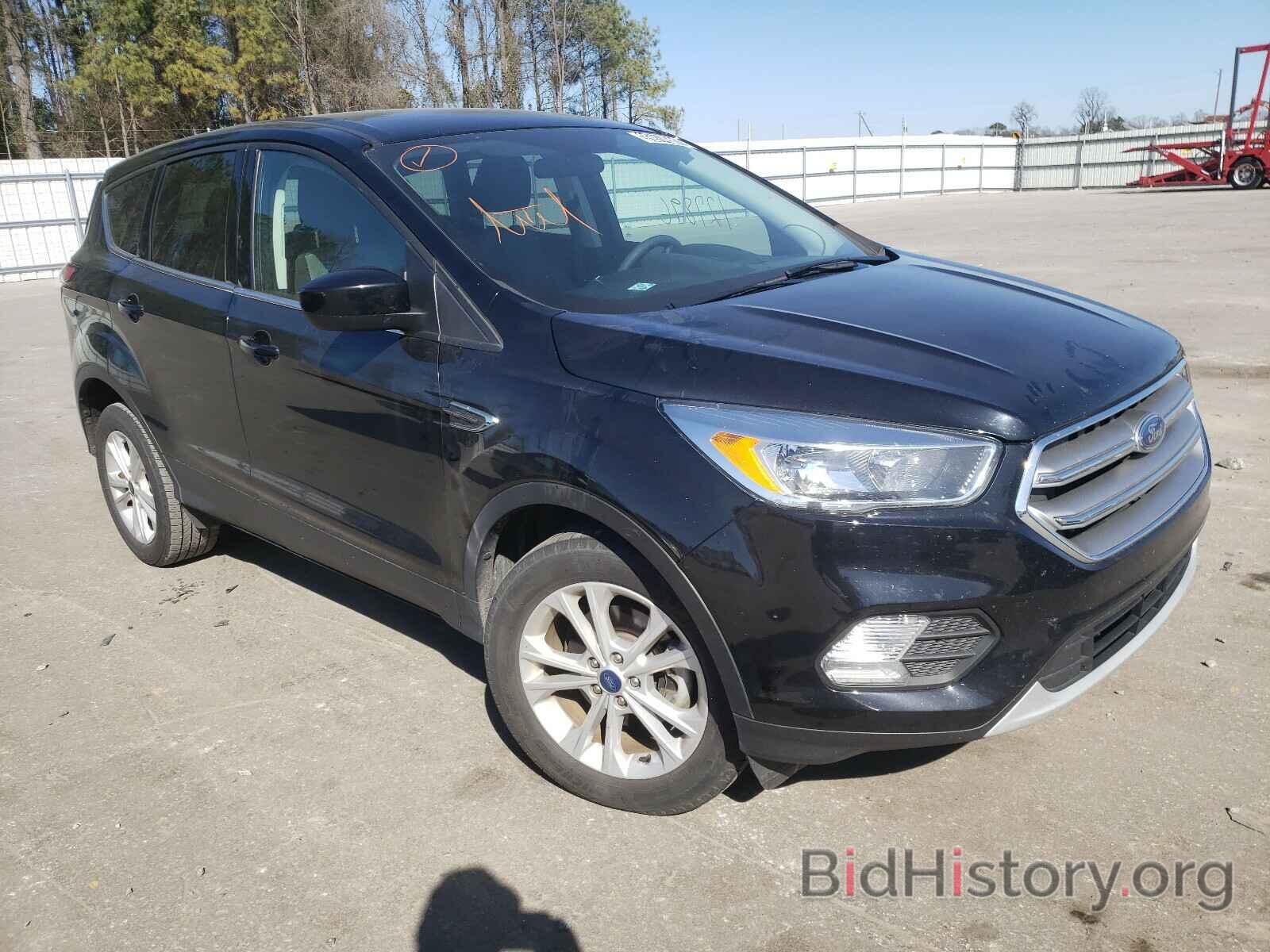 Фотография 1FMCU0GD6HUE75565 - FORD ESCAPE 2017