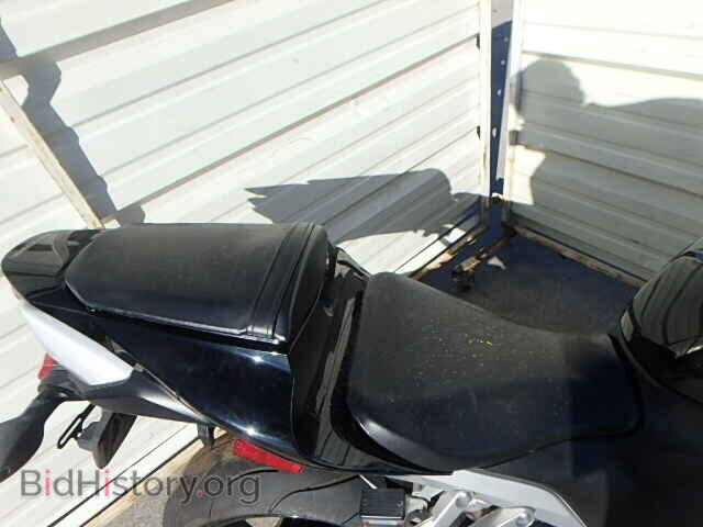 2011 HONDA CBR CYCLE - VIN: JH2PC4000BK400152 - Фото 6