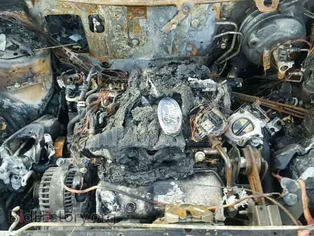 2004 FORD FREESTAR - VIN: 2FMDA58284BA01558 - Фото 7