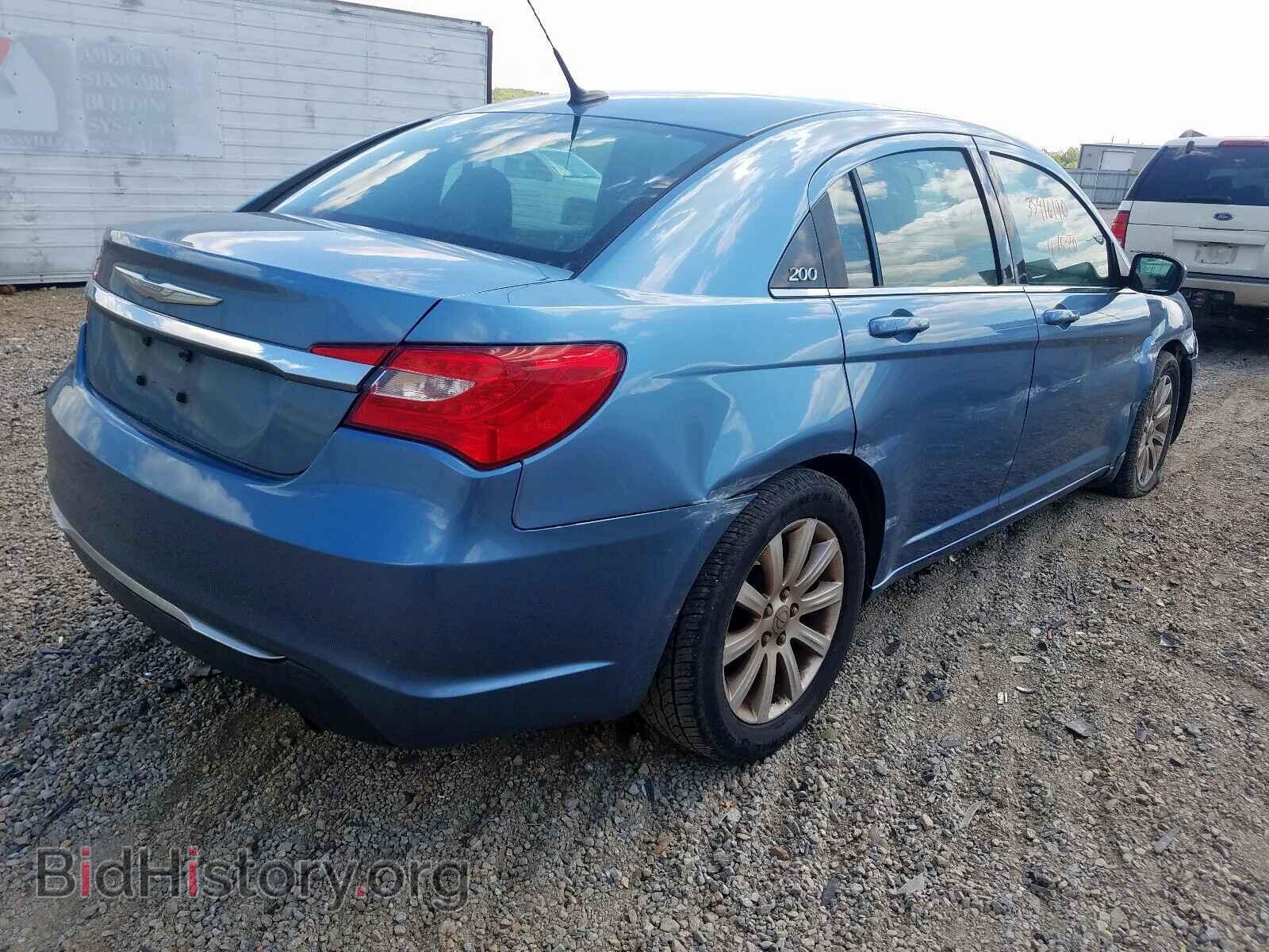 2011 CHRYSLER 200 - VIN: 1C3BC1FB6BN537822 - Фото 4