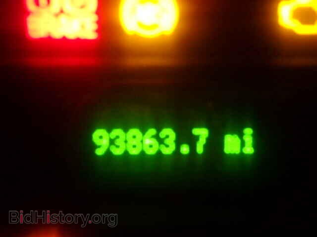 2010 FORD ECONOLINE - VIN: 1FBNE3BL2ADA19096 - Photo 8