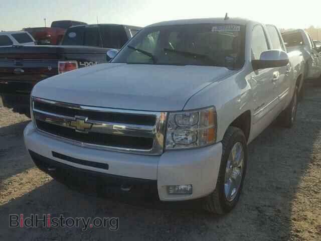2011 CHEVROLET SILVERADO - VIN: 3GCPKTE35BG163304 - Фото 2