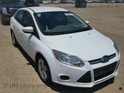 2014 Ford FOCUS Focus SE, белый — VIN 1FADP3F25EL137762, Copart