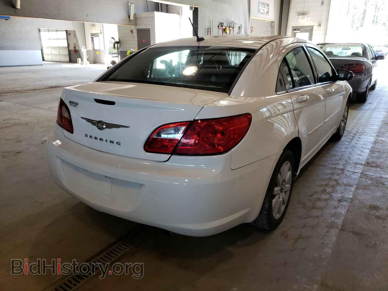 2010 CHRYSLER SEBRING - VIN: 1C3CC4FB9AN187784 - Фото 4