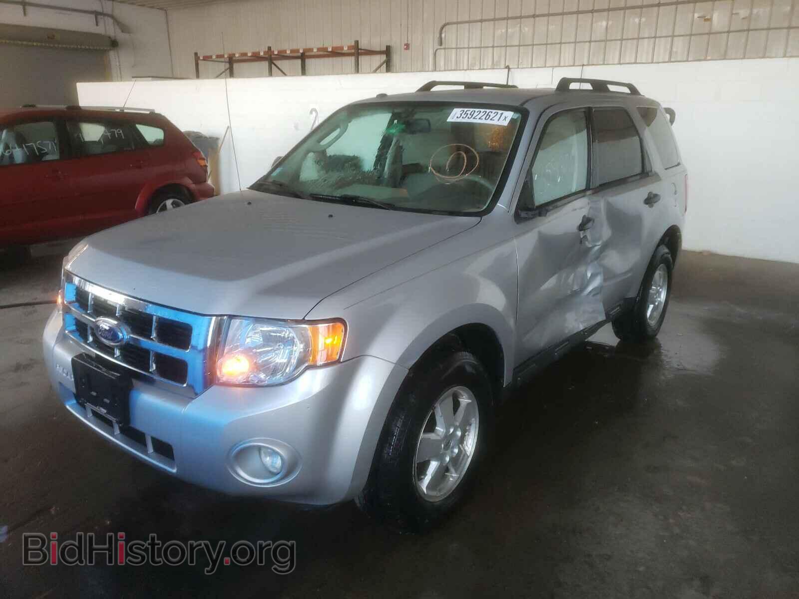 2011 FORD ESCAPE - VIN: 1FMCU9D74BKC54830 - Фото 2