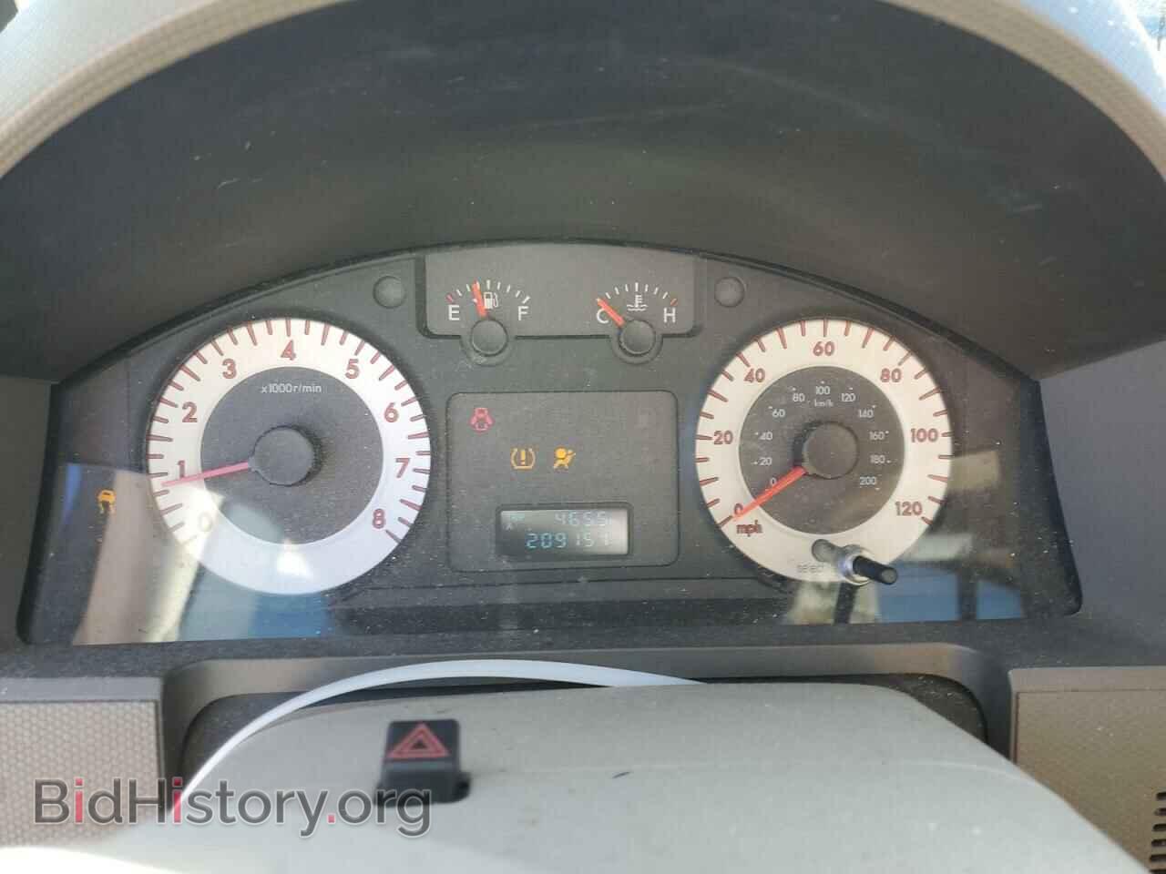 2008 MAZDA TRIBUTE - VIN: 4F2CZ06158KM17262 - Фото 9