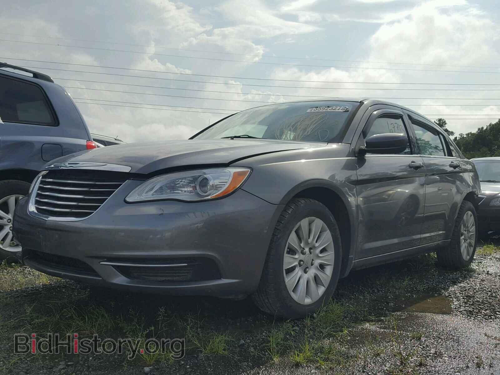 2013 CHRYSLER 200 - VIN: 1C3CCBAB5DN641335 - Фото 2