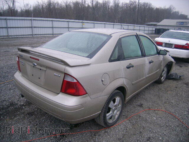 2006 FORD FOCUS - VIN: 1FAHP34NX6W202099 - Photo 4