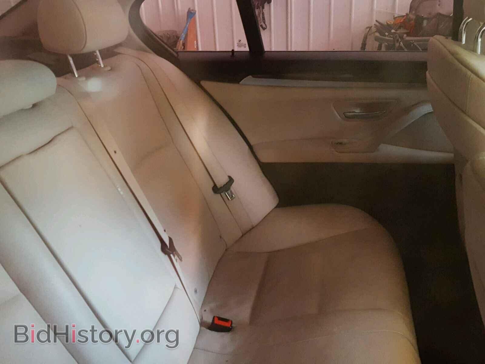 2011 BMW 535 XI - VIN: WBAFU7C58BC878871 - Фото 6