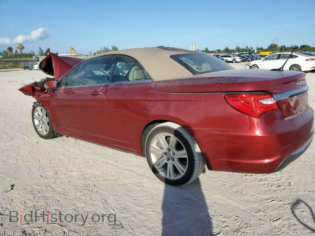 2013 CHRYSLER 200 - VIN: 1C3BCBEG5DN501139 - Фото 2