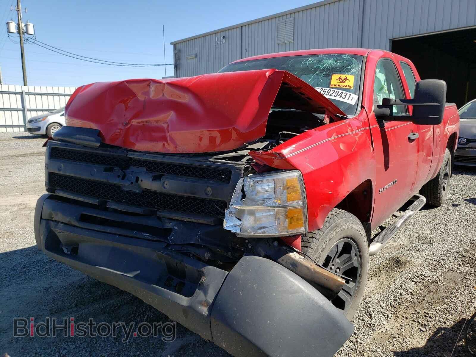 2011 CHEVROLET SILVERADO - VIN: 1GCRCPE08BZ366996 - Фото 2