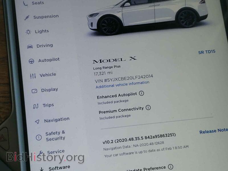 2020 Tesla MODEL X (VIN 5YJXCBE20LF242014) — фото 8 из 10
