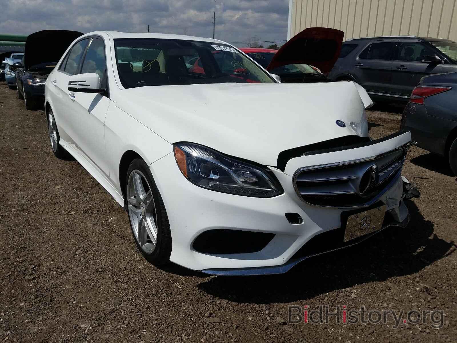 Photo WDDHF8JB9EA835750 - MERCEDES-BENZ E CLASS 2014