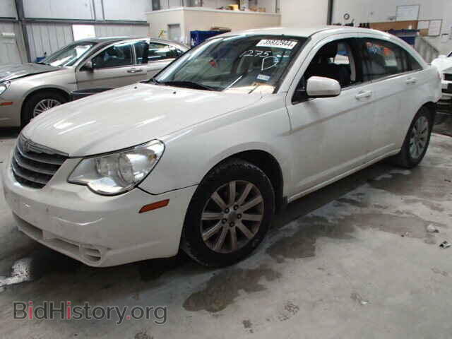 2010 CHRYSLER SEBRING - VIN: 1C3CC5FB8AN131275 - Фото 2